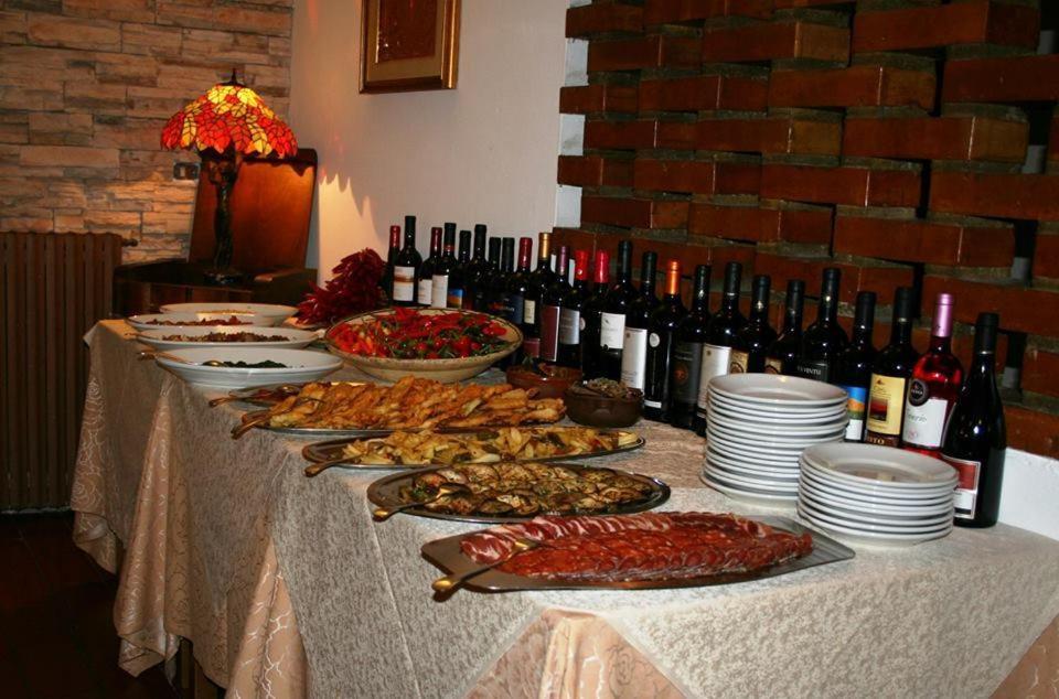 Hotel Duca Di Calabria 세라란브루노 외부 사진