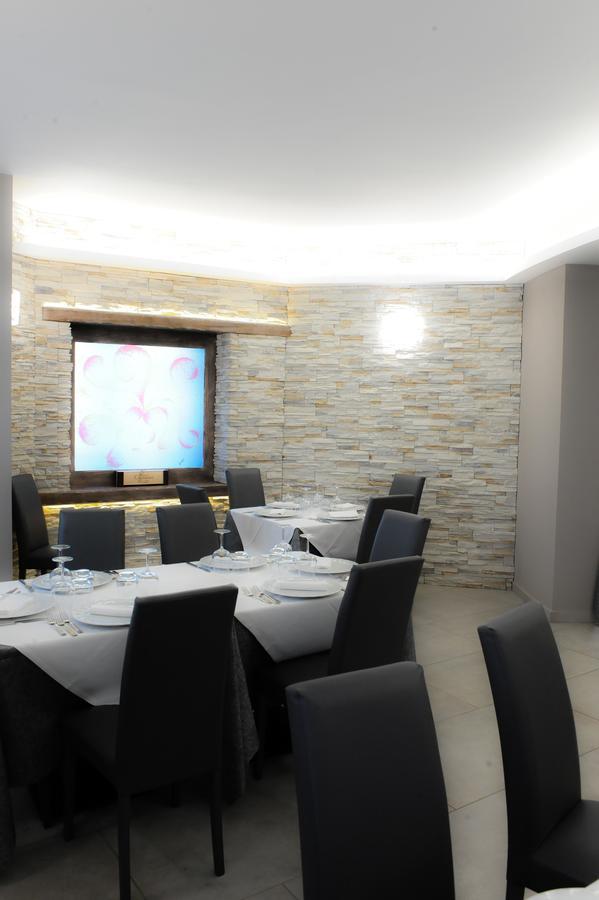 Hotel Duca Di Calabria 세라란브루노 외부 사진